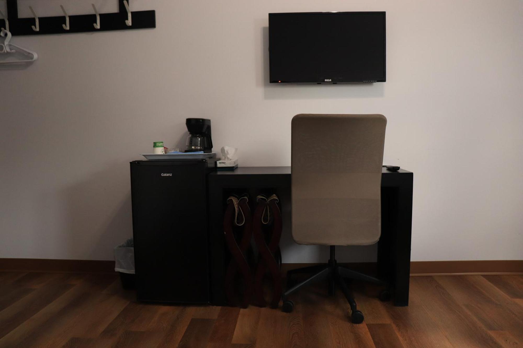 Motel M Saint-Adelme Zewnętrze zdjęcie